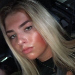 Meet your Posher, Madi